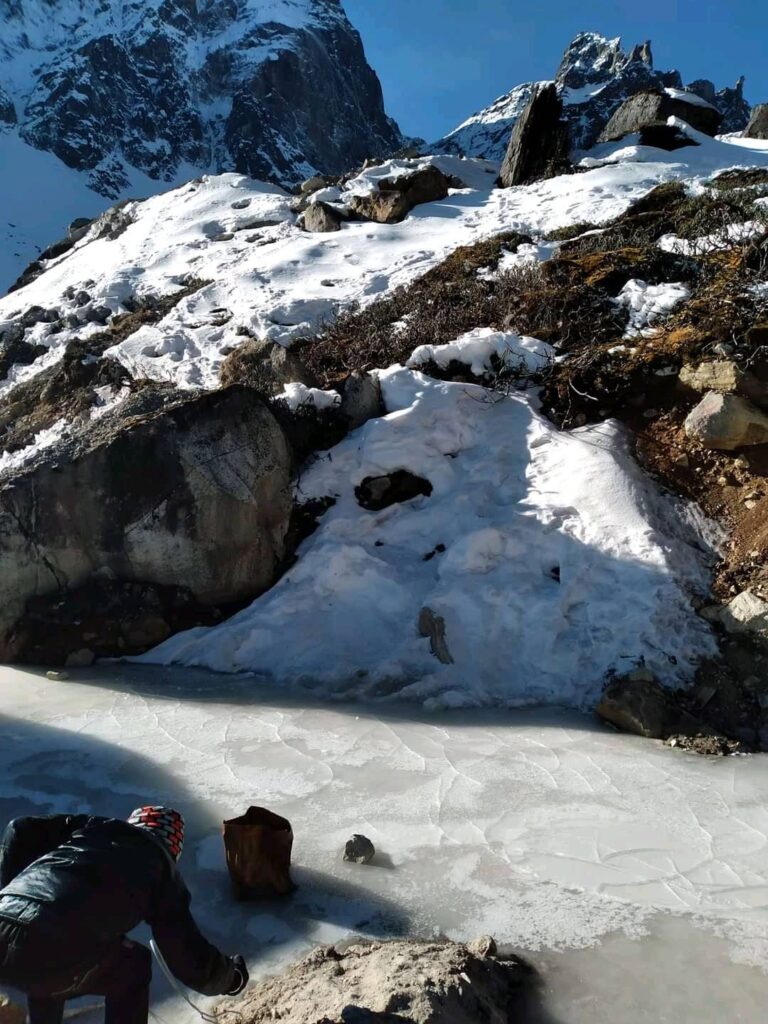 Explore 5 Mystical Beauties of Gurudongmar Lake in Sikkim